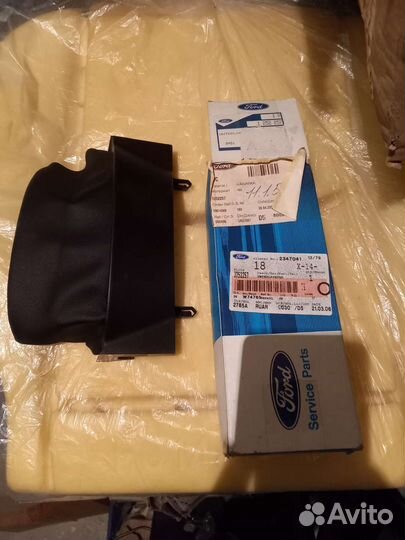 Кожух рулевой колонки верхний ford c-max, focus 2