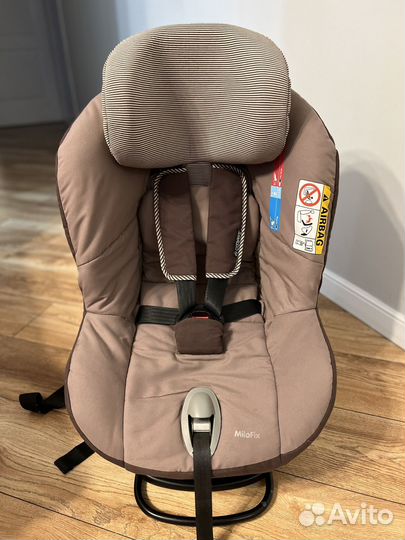 Автокресло maxi cosi milofix 0-18кг