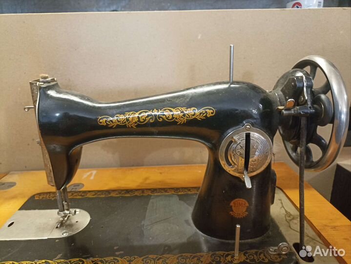 Швейная машинка