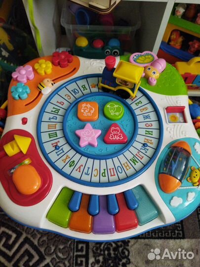 Развивающий музыкальный столик