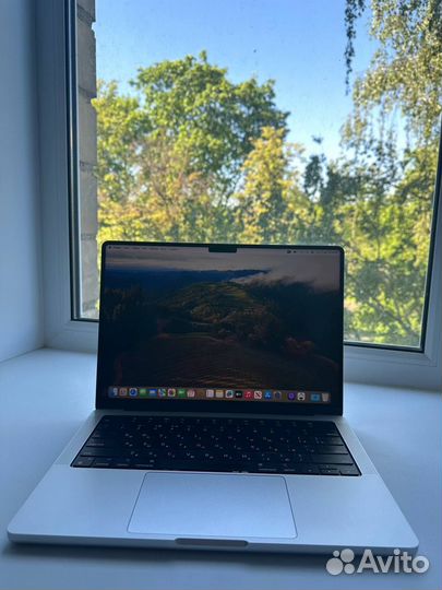 Macbook pro 14 2021