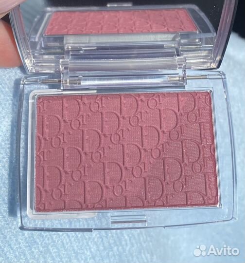 Румяна Dior Backstage 006