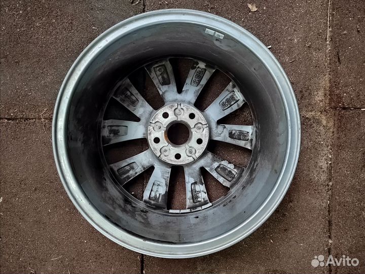 Диск R 17 Volkswagen
