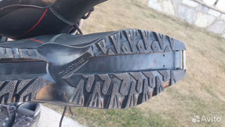 Лыжные ботинки 45 размер