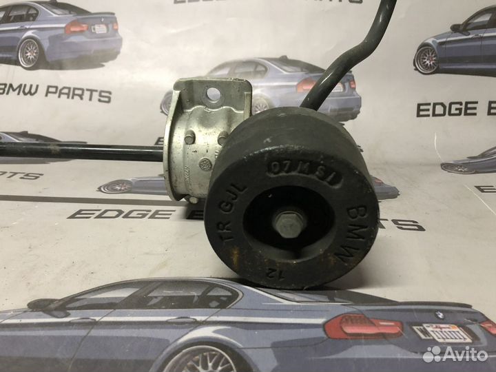 Задний стабилизатор в сборе BMW F10 оригинал