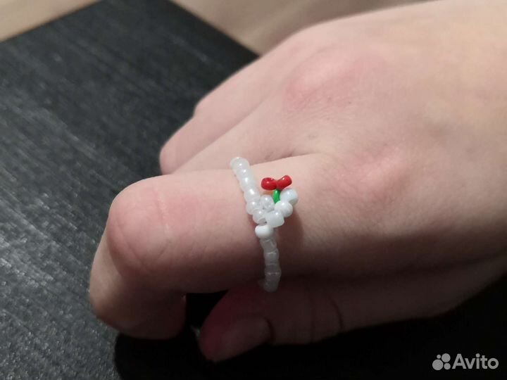 Кольцо из бисера