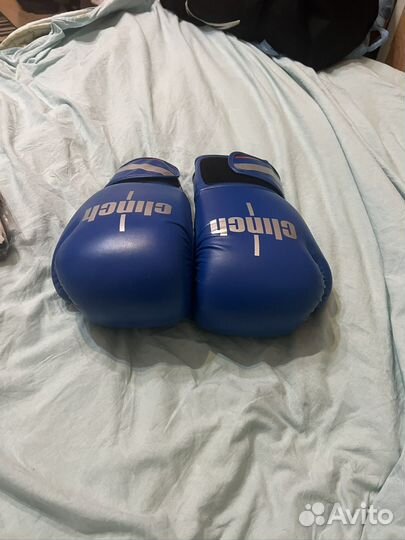 Боксерские перчатки 12 oz clinch