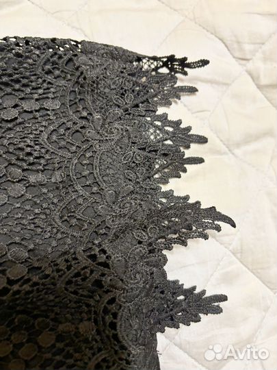 Кружевной комбинезон с открытой спинкой 46-48