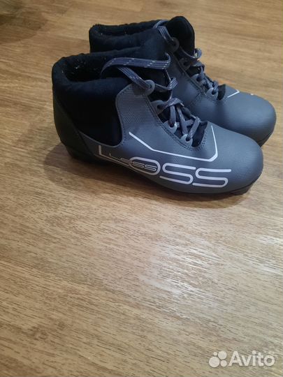 Лыжные ботинки