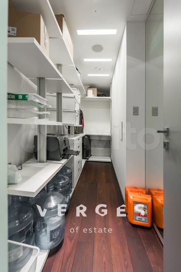 6-к. квартира, 281 м², 30/37 эт.