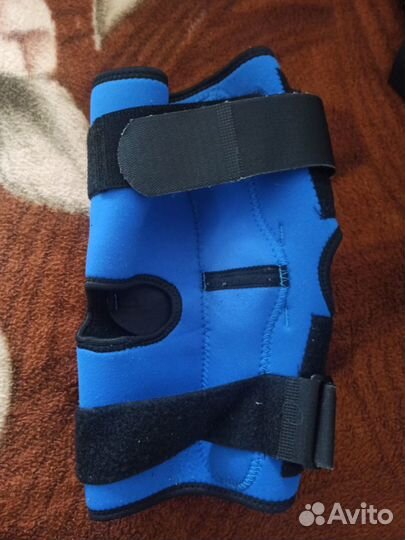 Коленный ортез