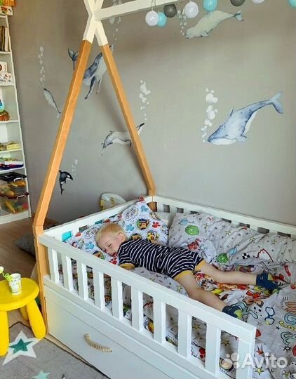 Кровать из бука вигвам