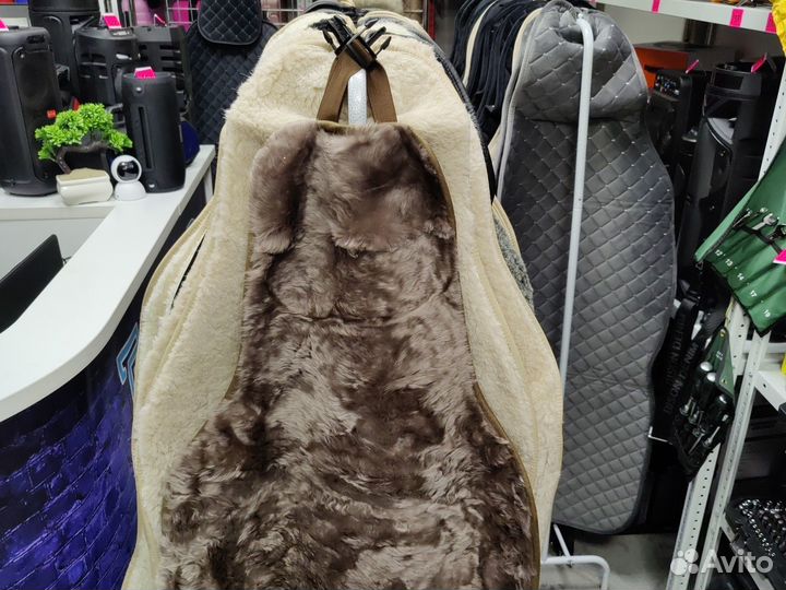 Меховые накидки из натуральной шерсти кофейный