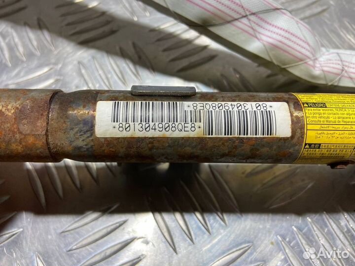 Шторка безопасности Toyota Camry V40