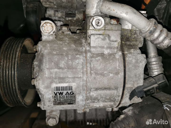 Компрессор кондиционера Audi Vw Skoda 1k0820859D