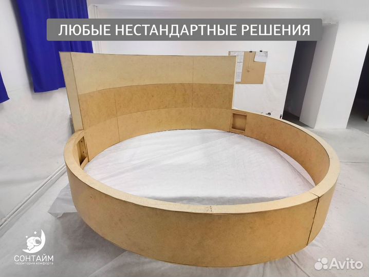 Кровать двухспальная с матрасом 140x200