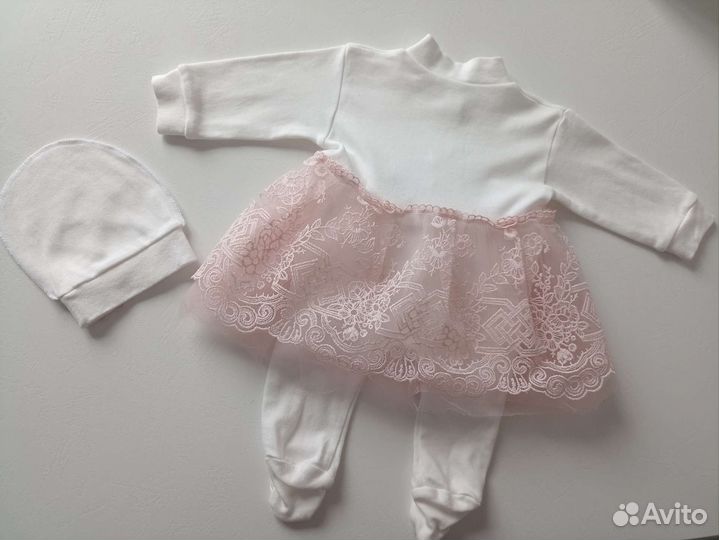 Набор на выписку для девочки