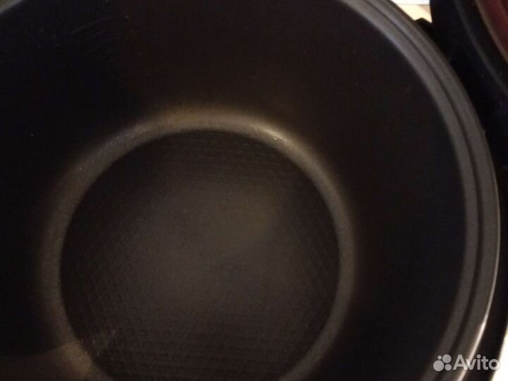 Мультиварка redmond,чаша 3 литра