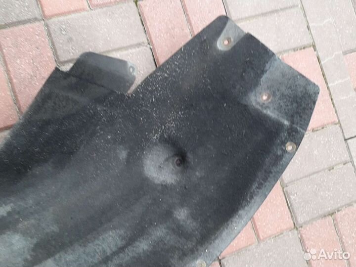 Подкрылок задний правый BMW 7 F01/F02