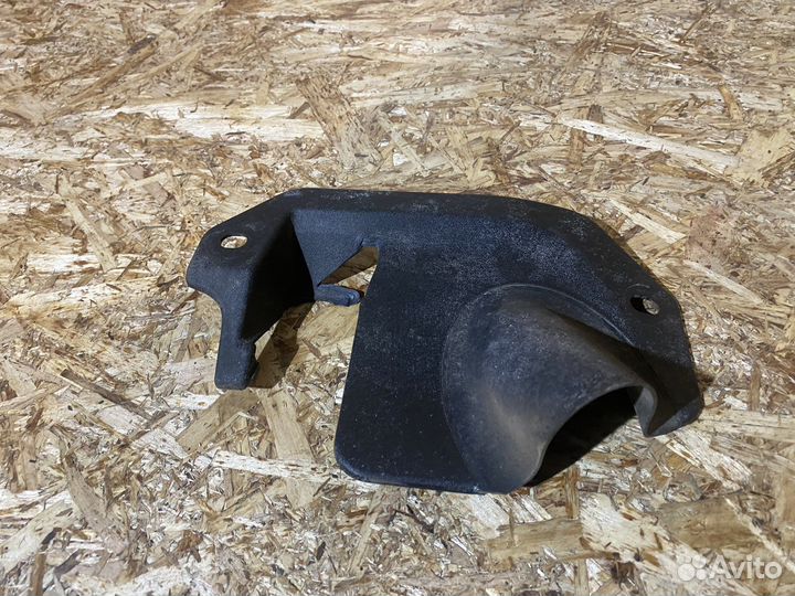 Кожух рулевой колонки Skoda Fabia 2 07-15