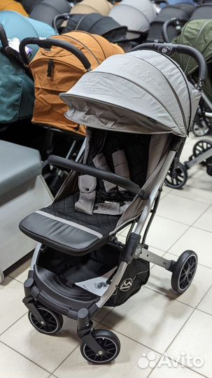 Прогулочная коляска luxmom T9