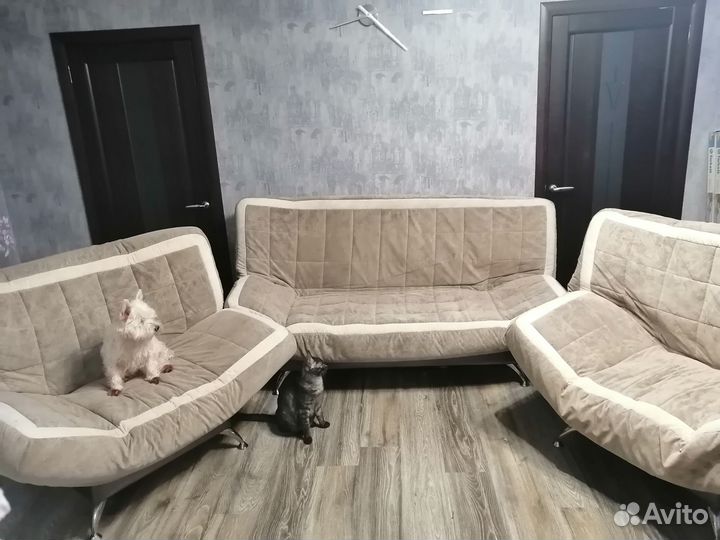 Продам диван и 2 кресла