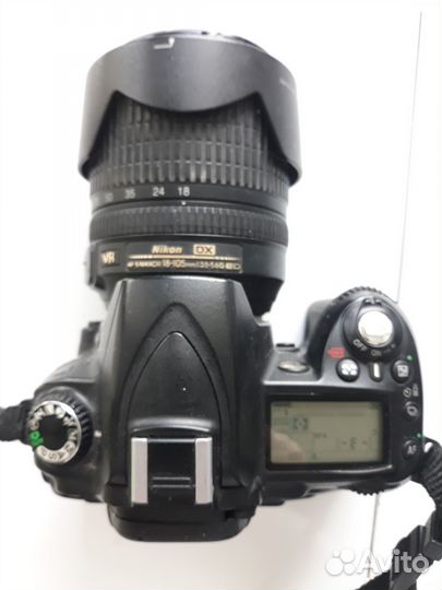 Цифровая зеркальная фотокамера Nikon D90