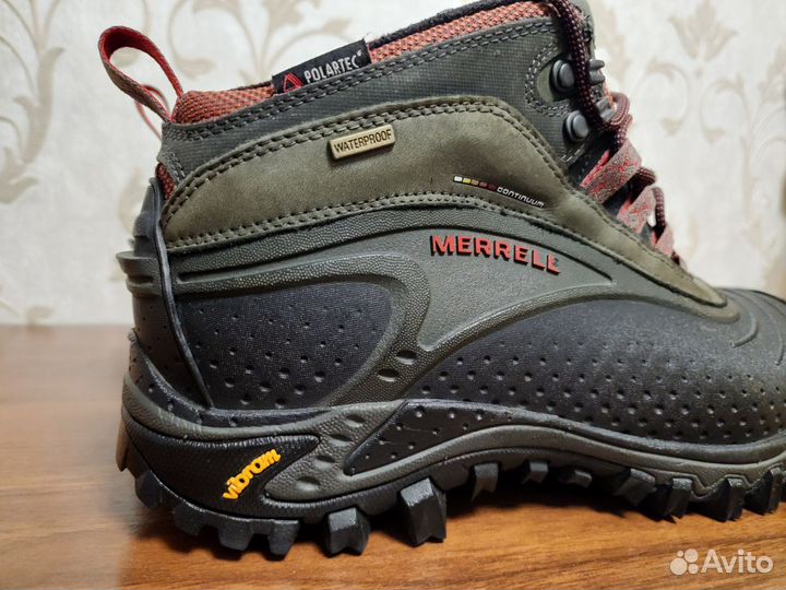 Треккинговые ботинки Merrell