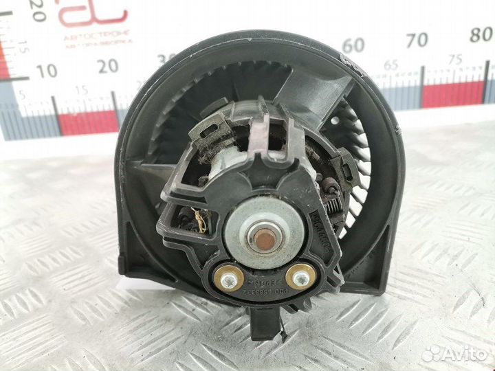 Моторчик печки для Opel Vectra C 13250120