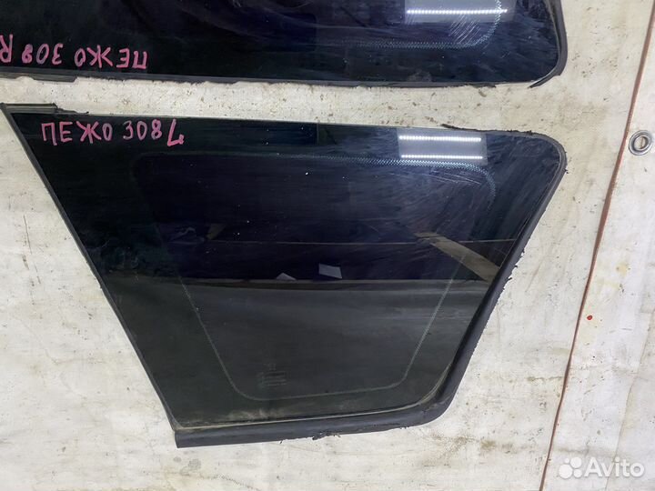 Форточка Peugeot 308 универсал