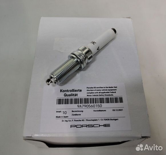 Свеча зажигания Porsche 9A790560150