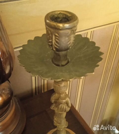 Бронзовый подсвечник с ониксом 