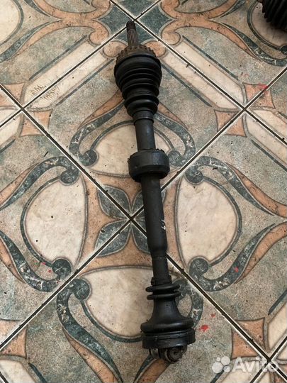 Приводной вал Renault Kangoo