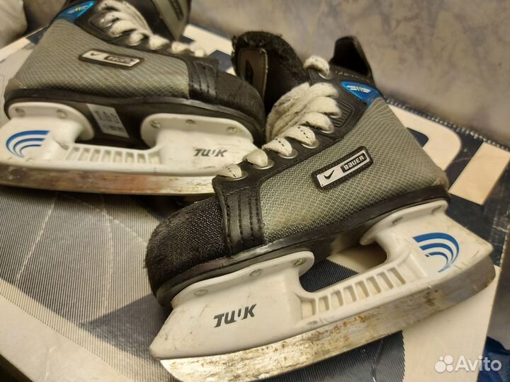 Коньки хоккейные детские bauer