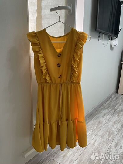 Платье женское