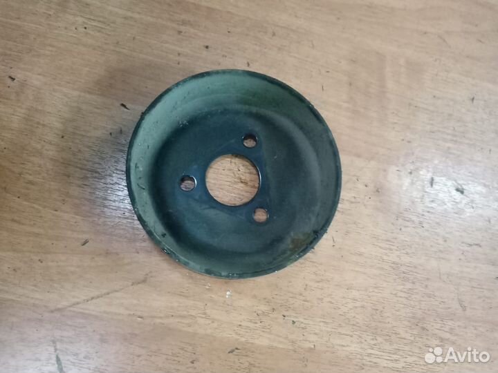 Водяной насос Шкив помпы Mazda MPV II (LW) L3