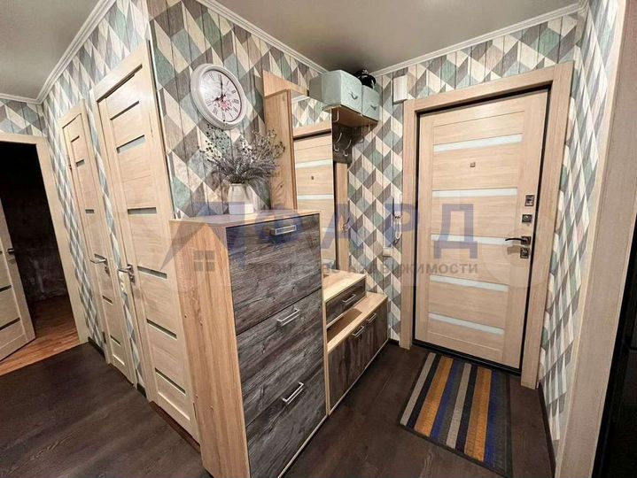 4-к. квартира, 58,4 м², 5/5 эт.