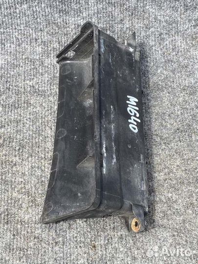 Воздухозаборник Skoda Octavia 2 (A5) 2011