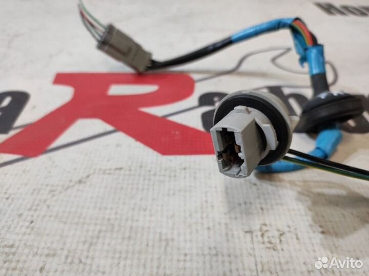 Проводка фонаря задняя левая Honda Civic 5D 8 FK