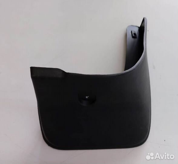 Брызговик задний Toyota Corolla E150 2007-2010