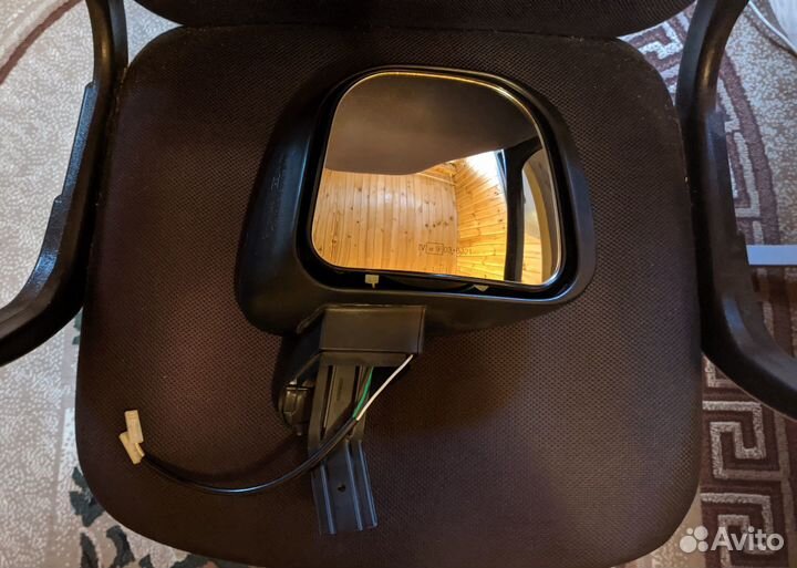 Дополн. зеркало заднего вида Scania 113965520RH