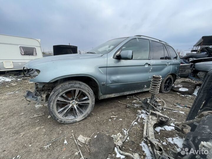 BMW X5 E53 2002г M62b44