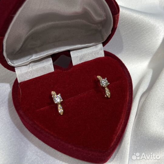 Золотые серьги 585