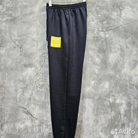 Черные штаны Vetements