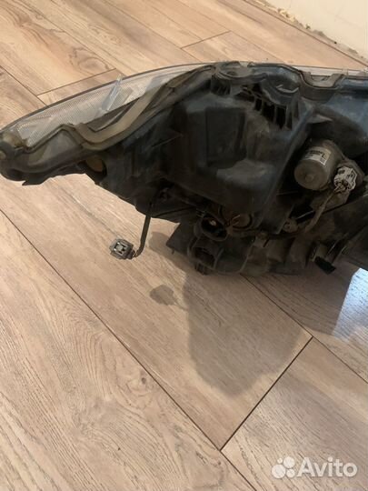 Фара леваяToyota Land Cruiser Prado 150