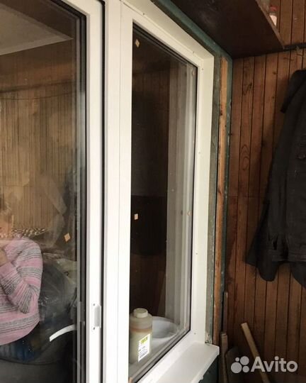 Выход на балкон Т-образный