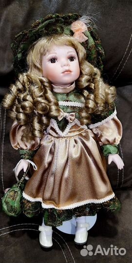 Кукла фарфоровая remeco collection