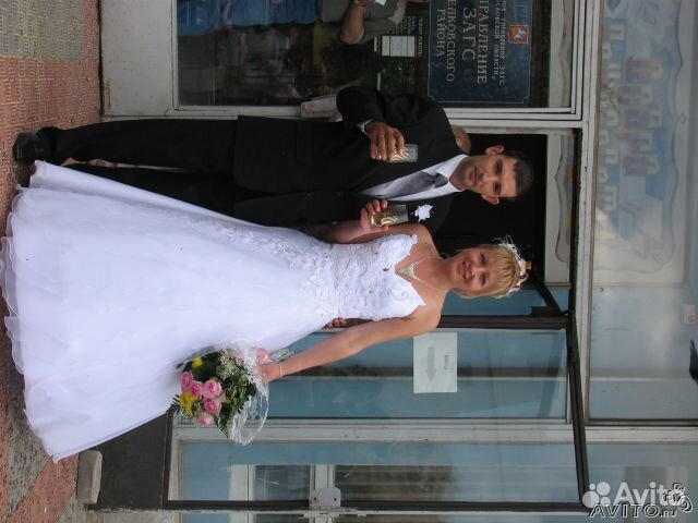 Свадебное платье