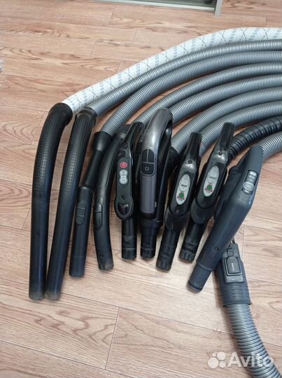 Щётки Трубки Шланги для Пылесосов