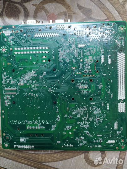 Материнская плата с процессором